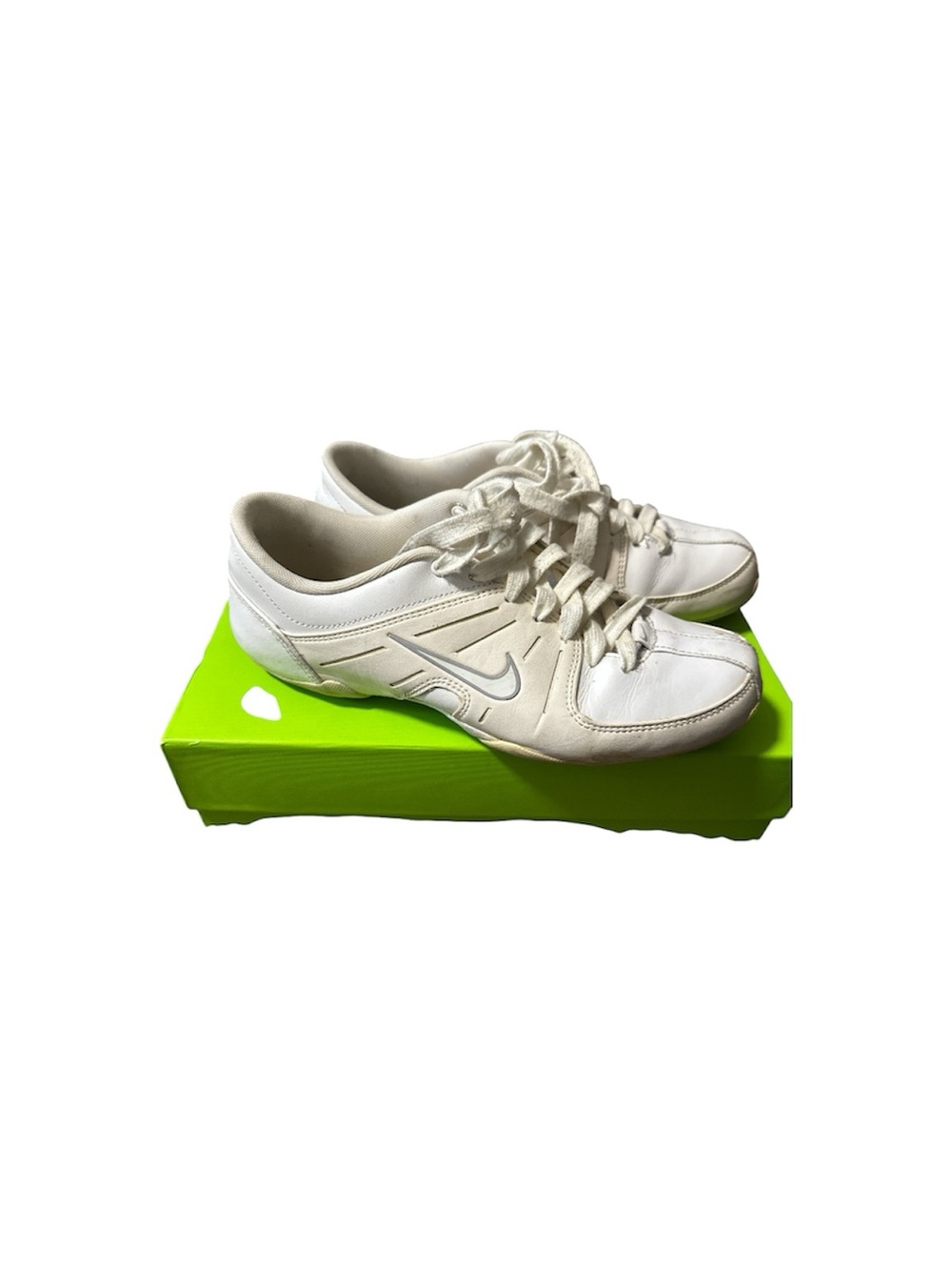 Nike Women’s White Low-Profile Athletic Sneakers